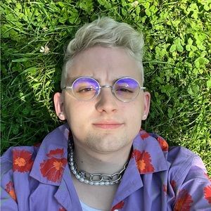 Meet your Posher, Alexandre